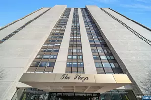 1500 Palisade 14F, Fort Lee, NJ 07024 - Photo 2