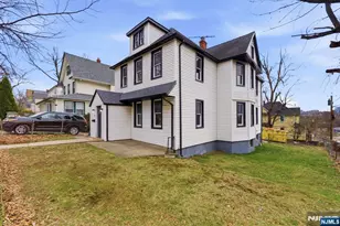 21 Overpeck Ave, Ridgefield Park, NJ 07660 - Photo 2