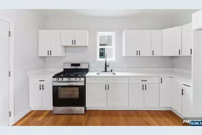 21 Overpeck Avenue, Ridgefield Park, NJ 07660 - Photo 10