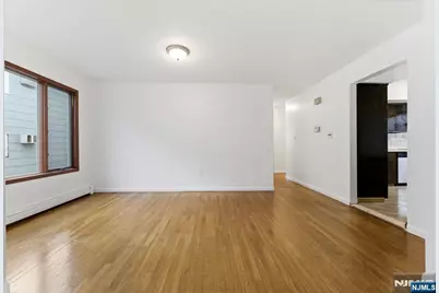 443 5th Street 1 #1, Palisades Park, NJ 07650 - Photo 4