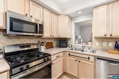 1 Orient Way 202 #202, Rutherford, NJ 07070 - Photo 12