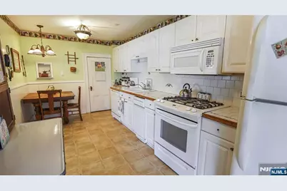 695 Ramapo Valley Road, Oakland, NJ 07436 - Photo 16