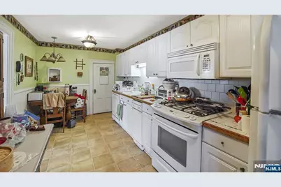 695 Ramapo Valley Road, Oakland, NJ 07436 - Photo 14