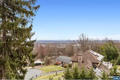 145 Highview Terrace, Hawthorne, NJ 07506 - Photo 22