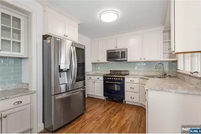 145 Highview Terrace, Hawthorne, NJ 07506 - Photo 8