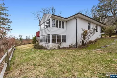 145 Highview Terrace, Hawthorne, NJ 07506 - Photo 38