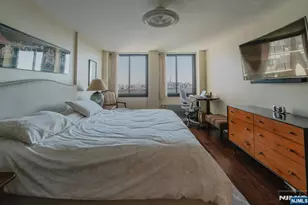 200 Winston Dr 2319, Cliffside Park, NJ 07010 - Photo 18