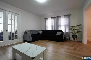 130 Elmwood Ave, East Orange, NJ 07018 - Photo 16