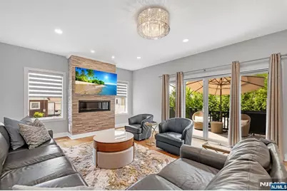 230 Park Avenue, Teaneck Township, NJ 07666 - Photo 20