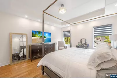 230 Park Avenue, Teaneck Township, NJ 07666 - Photo 24