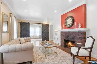 528 Wyndham Road, Teaneck Township, NJ 07666 - Photo 8