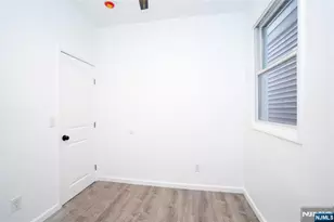 40 York St, Paterson, NJ 07524 - Photo 10