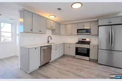 40 York Street, Paterson, NJ 07524 - Photo 22