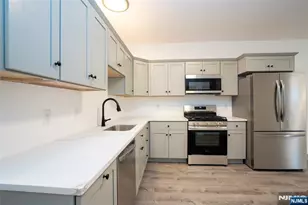 40 York St, Paterson, NJ 07524 - Photo 18