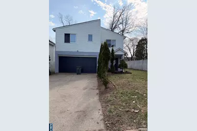 170 Manhattan Avenue, Teaneck Township, NJ 07666 - Photo 1