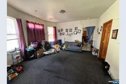 219 Lawrence Place, Paterson, NJ 07501 - Photo 20