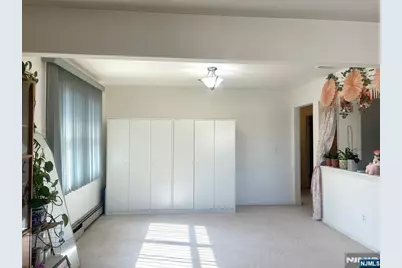 525 Stuyvesant Avenue, Lyndhurst Township, NJ 07071 - Photo 24