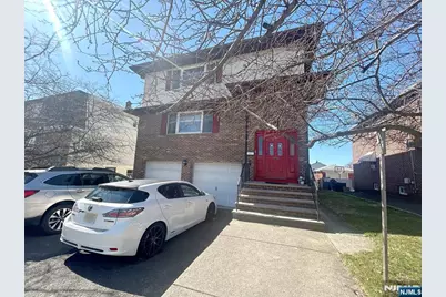 525 Stuyvesant Avenue, Lyndhurst Township, NJ 07071 - Photo 4