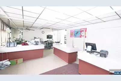 213-217 Stuyvesant Avenue, Lyndhurst Township, NJ 07071 - Photo 22