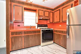 655 Tilden, Teaneck Township, NJ 07666 - Photo 8