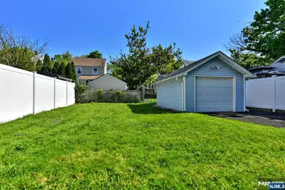 655 Tilden, Teaneck Township, NJ 07666 - Photo 16