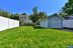 655 Tilden, Teaneck Township, NJ 07666 - Photo 16