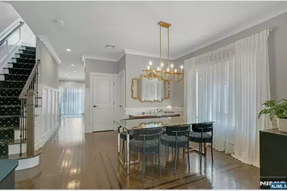 387 Lincoln Avenue B #B, Cliffside Park, NJ 07010 - Photo 8