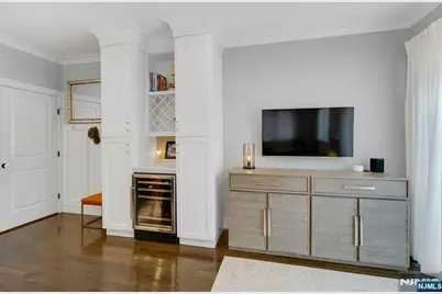 387 Lincoln Avenue B #B, Cliffside Park, NJ 07010 - Photo 12