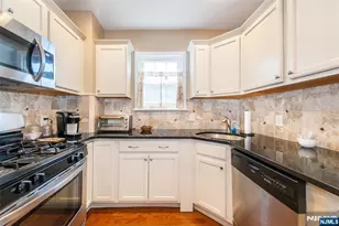 104 Stone St, Maywood, NJ 07607 - Photo 6