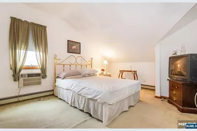 104 Stone Street, Maywood, NJ 07607 - Photo 14