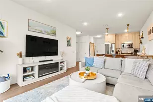 386 5th Street 302-A, Jersey City, NJ 07302 - Photo 8