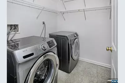 326 Midland Court, West New York, NJ 07093 - Photo 4