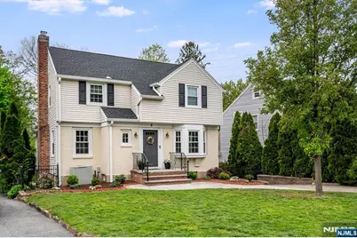 8 Abbington Terrace, Glen Rock, NJ 07452 - Photo 1