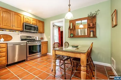 8 Abbington Terrace, Glen Rock, NJ 07452 - Photo 16