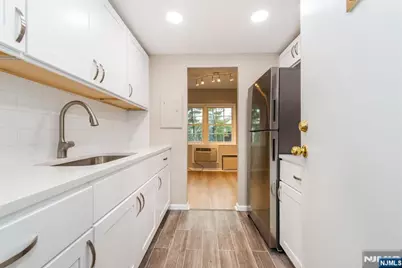 550 Fairview 116 #116, Westwood, NJ 07675 - Photo 10