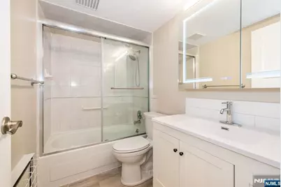 550 Fairview 116 #116, Westwood, NJ 07675 - Photo 14