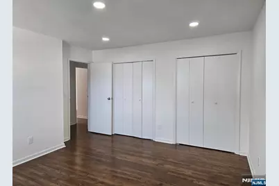 1624 John Street 2Fl #2FL, Fort Lee, NJ 07024 - Photo 8