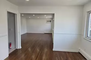 1624 John Street 2Fl, Fort Lee, NJ 07024 - Photo 4