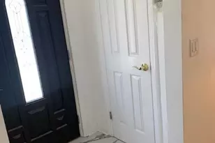 279 Slocum, Fort Lee, NJ 07024 - Photo 2