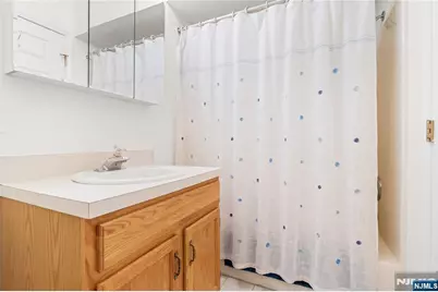 4 Richmond Road 215 #215, West Milford, NJ 07480 - Photo 18