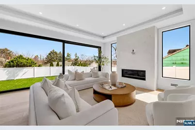 356 Bullard Avenue, Paramus, NJ 07652 - Photo 12