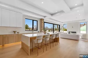 356 Bullard Ave, Paramus, NJ 07652 - Photo 18