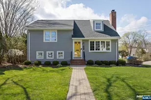 418 Fairfield Ave, Ridgewood, NJ 07450 - Photo 1