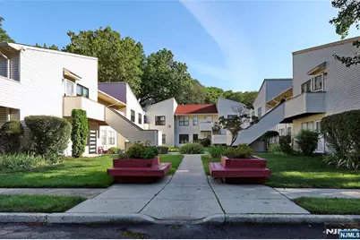 41 Coriander Way 41 #41, Englewood, NJ 07631 - Photo 2