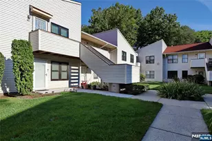 41 Coriander Way 41, Englewood, NJ 07631 - Photo 2