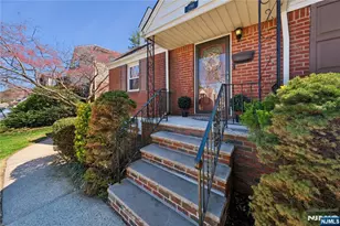 182 Carlson Pl, Bergenfield, NJ 07621 - Photo 2
