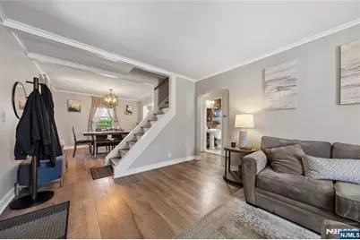 182 Carlson Place, Bergenfield, NJ 07621 - Photo 14