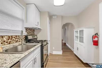 36 Cortland Place B #B, Tenafly, NJ 07670 - Photo 12