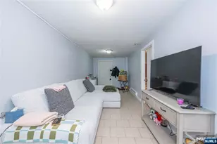 28 Highland St, Paterson, NJ 07524 - Photo 28