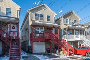 28 Highland St, Paterson, NJ 07524 - Photo 2